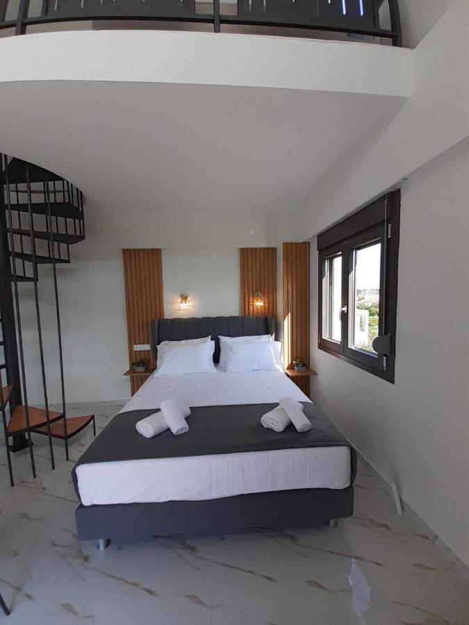 Acta Luxury Rooms Nikíti Eksteriør bilde
