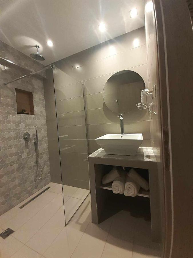 Acta Luxury Rooms Nikíti Eksteriør bilde