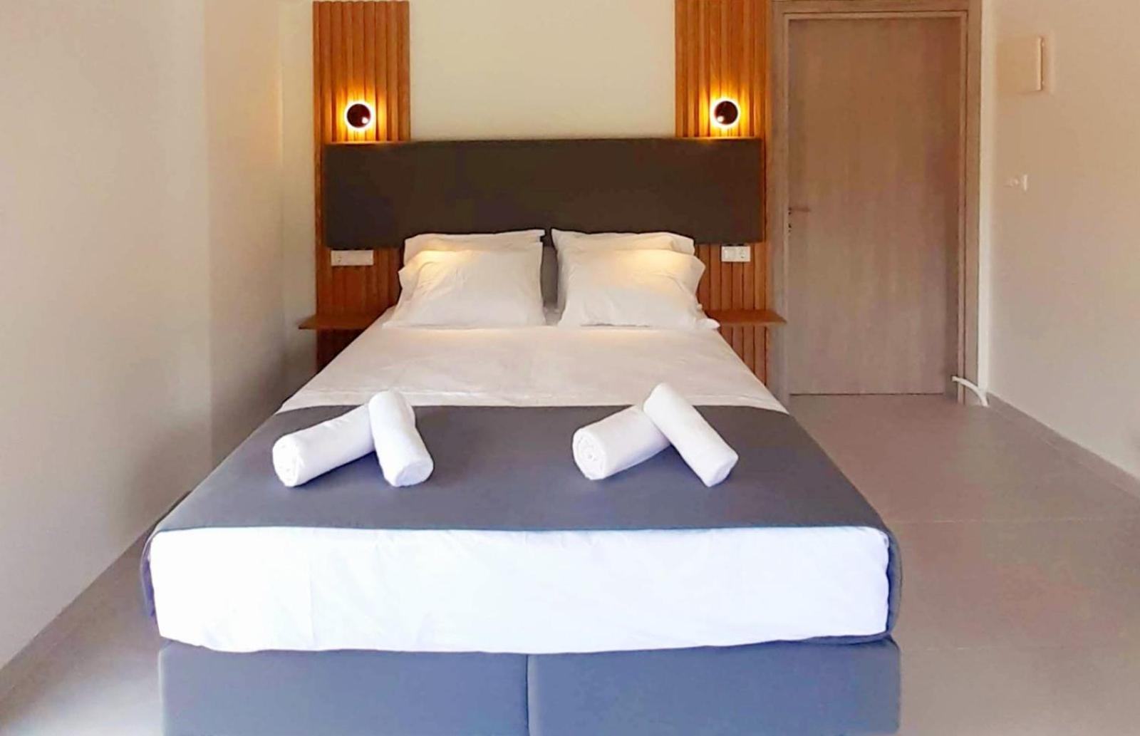 Acta Luxury Rooms Nikíti Eksteriør bilde